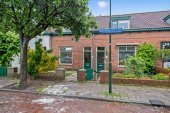 Tussenwoning te koop: Sint Willibrordusstraat 32 in Leidschendam